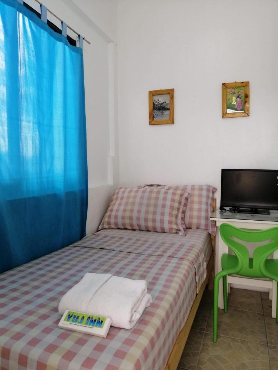 Yuj Inn - Quezon City Buitenkant foto