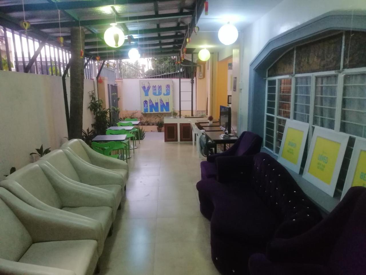 Yuj Inn - Quezon City Buitenkant foto